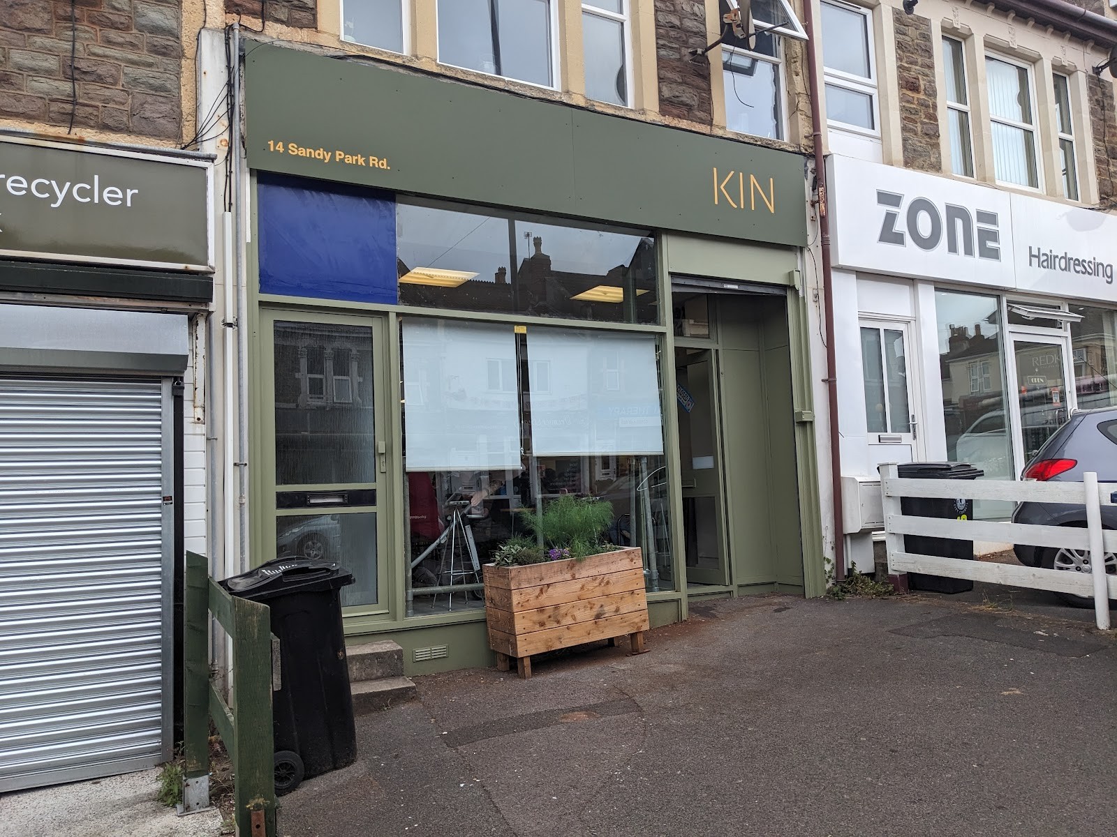 Kin: the place