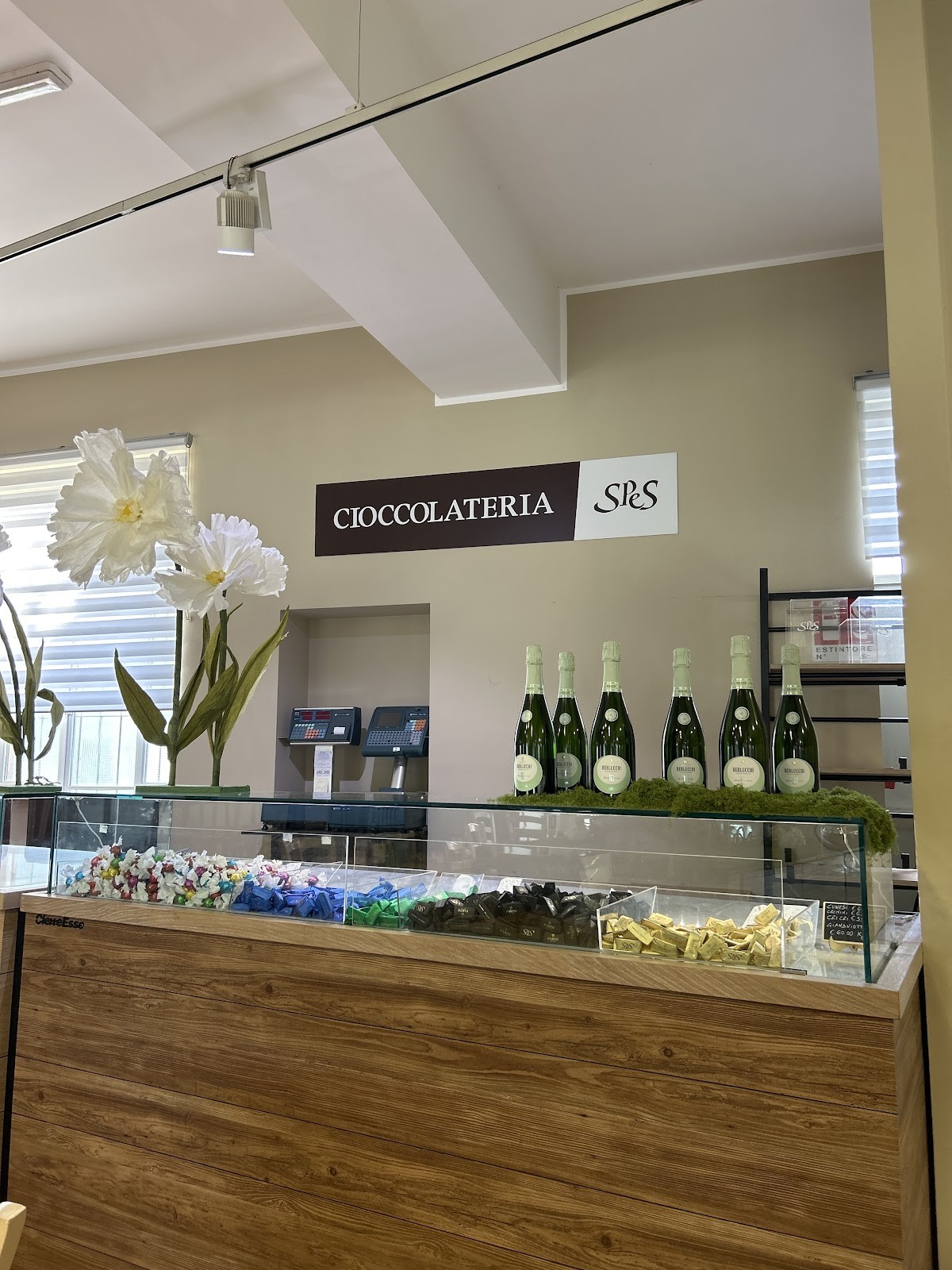 Parisi Spes Concept Bar: the place