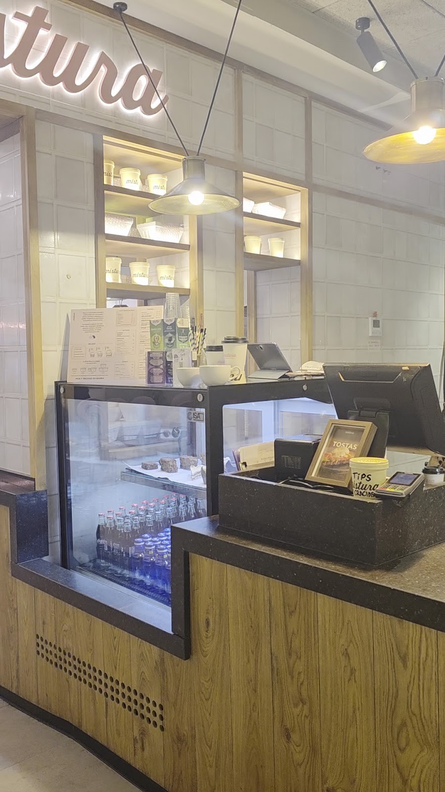 Mistura Ice Cream: the place