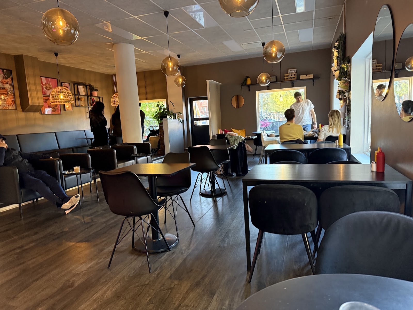 BOC sthlm - Burger On The Corner: the place