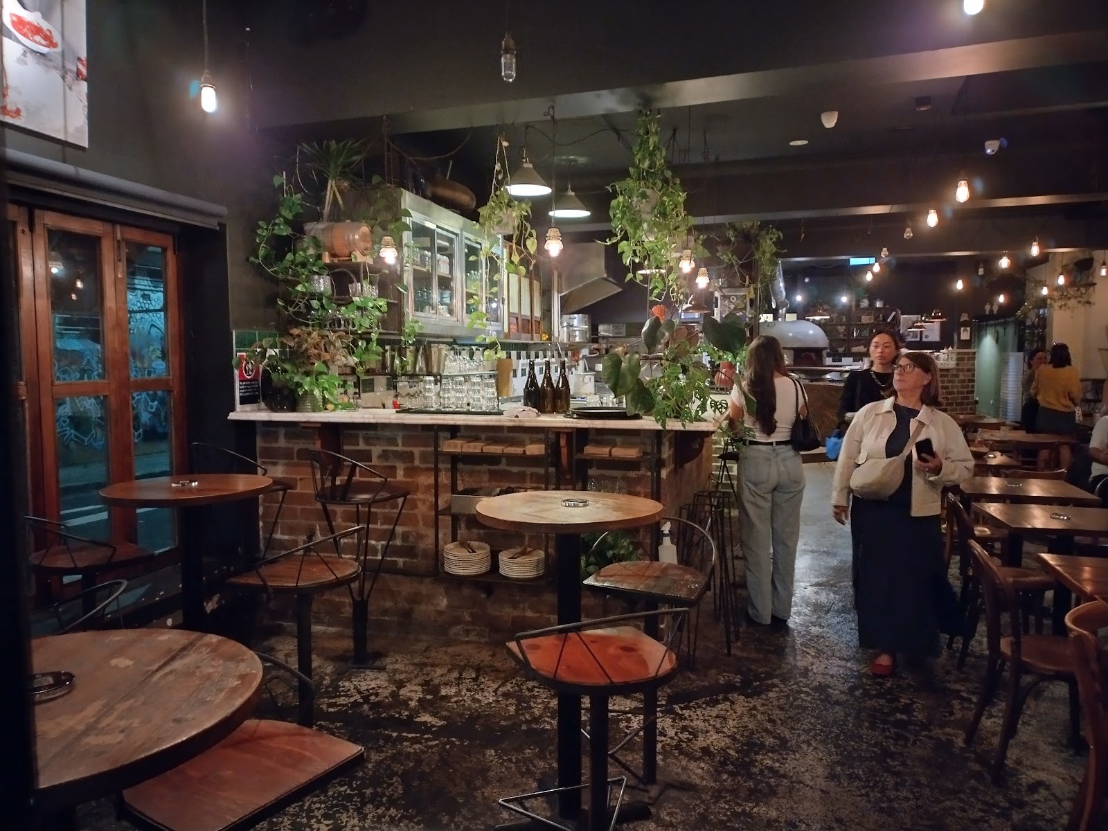 Gigi Pizzeria: the place