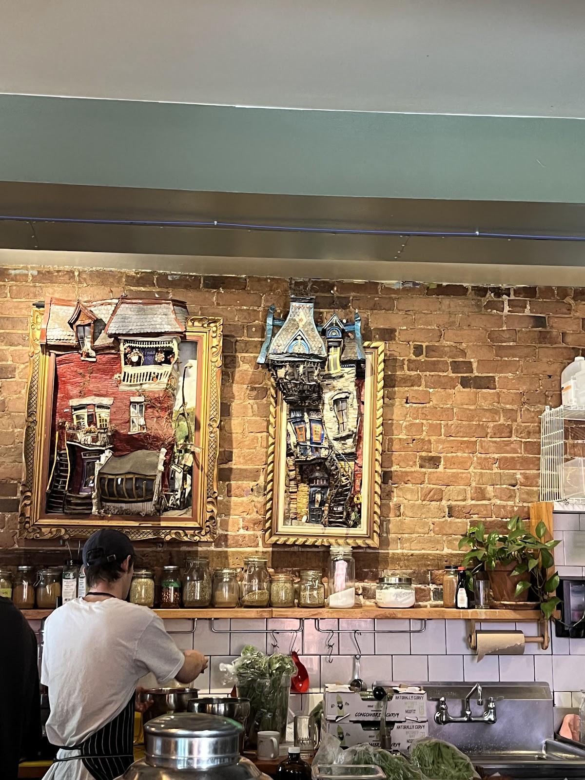 Café Santropol: the place