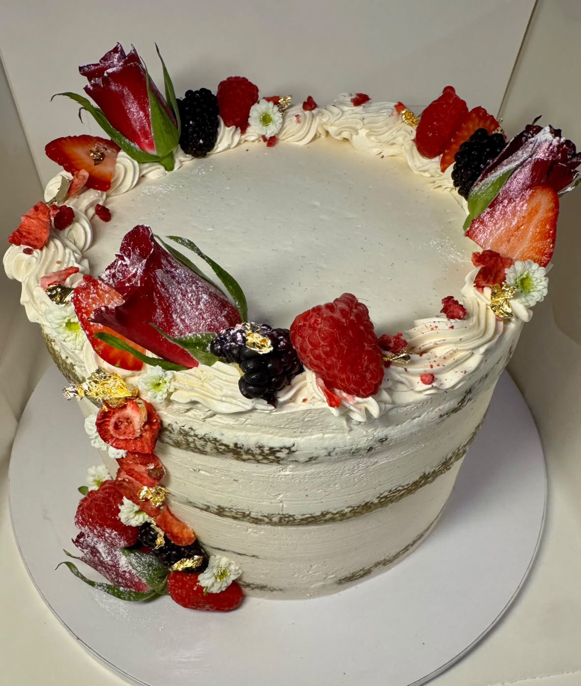 L.H.Bakeshop: food & drinks