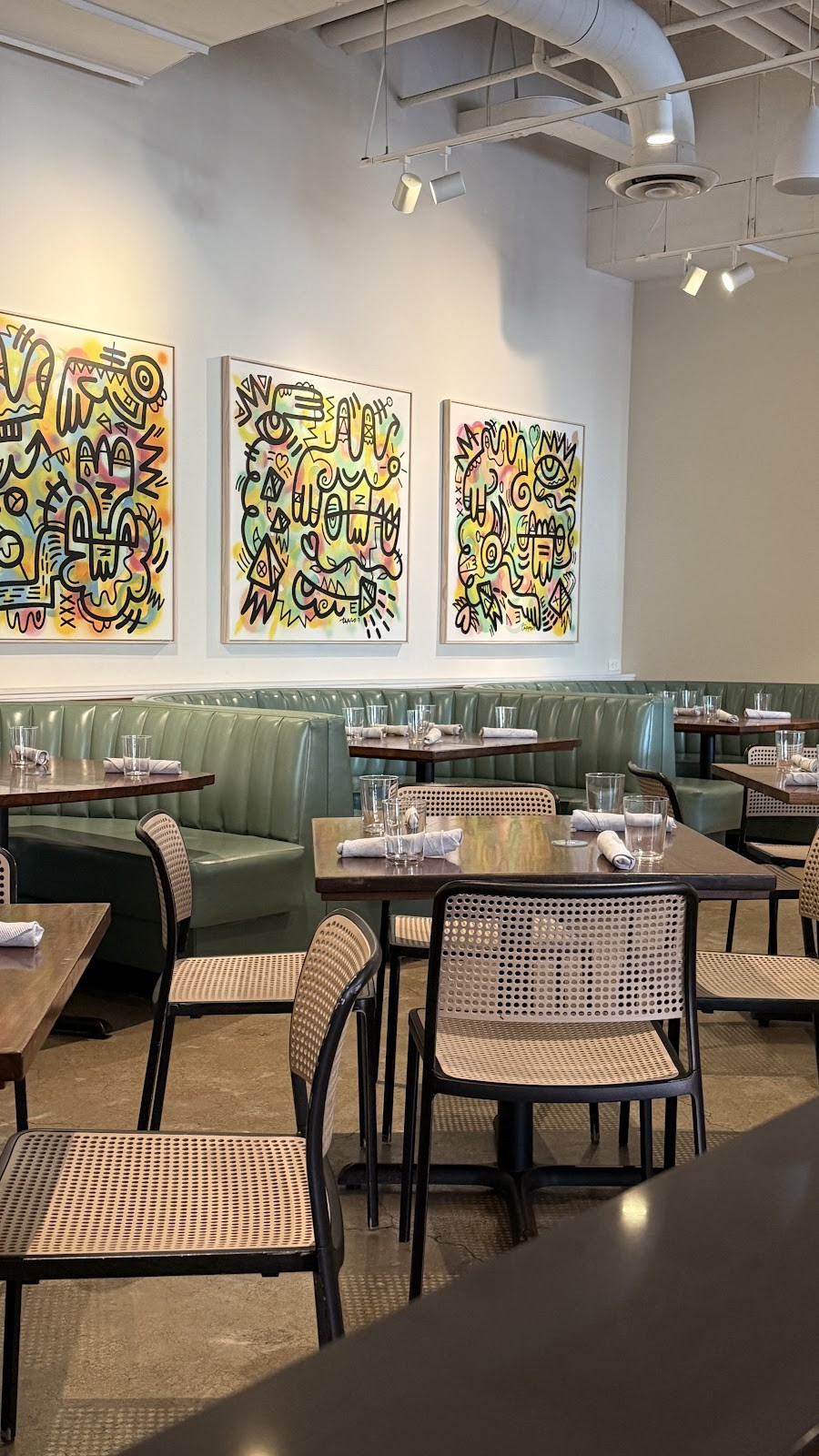 Unconventional Diner: the place