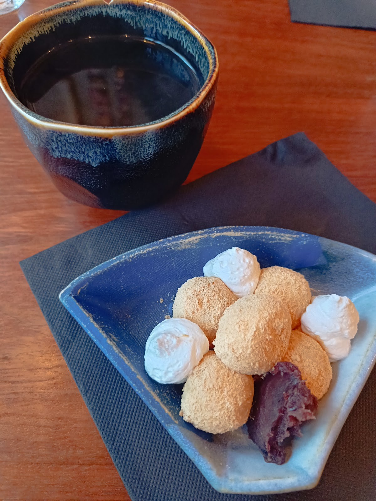 Mori café: food & drinks