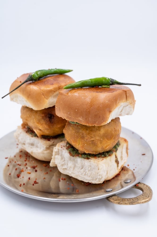 WOW TIKKA: food & drinks