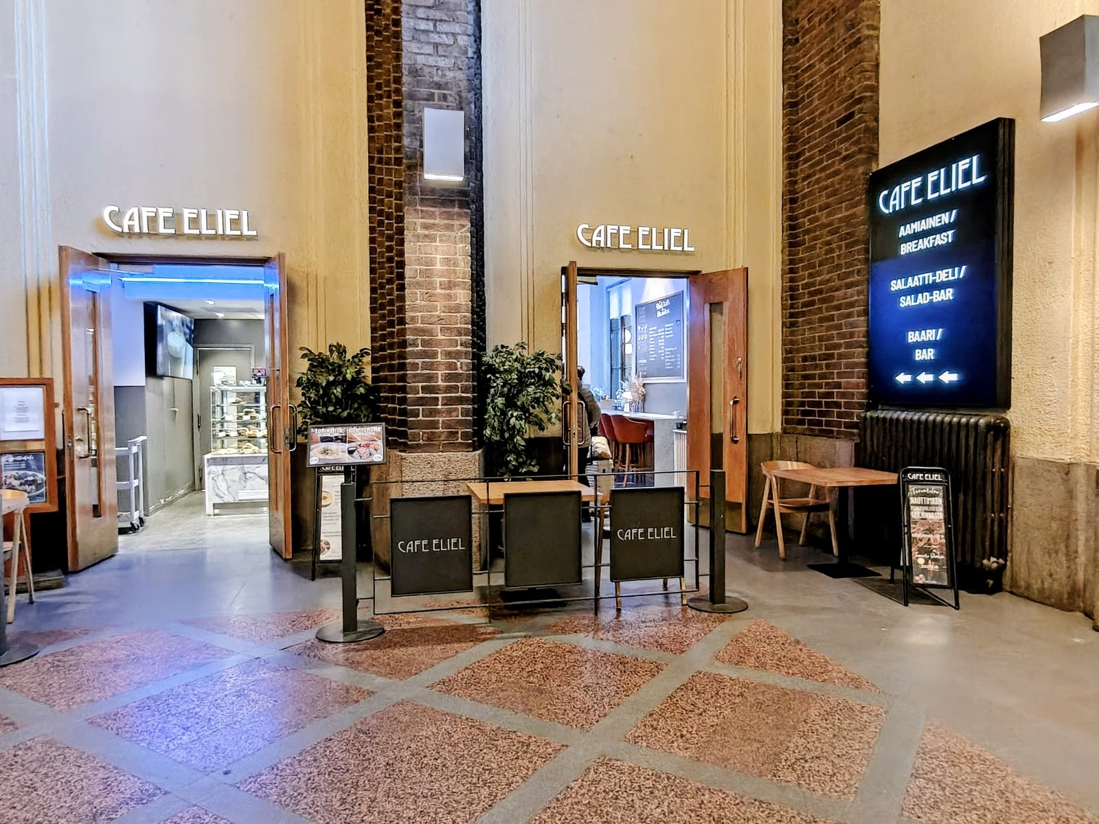 Cafe Eliel: the place