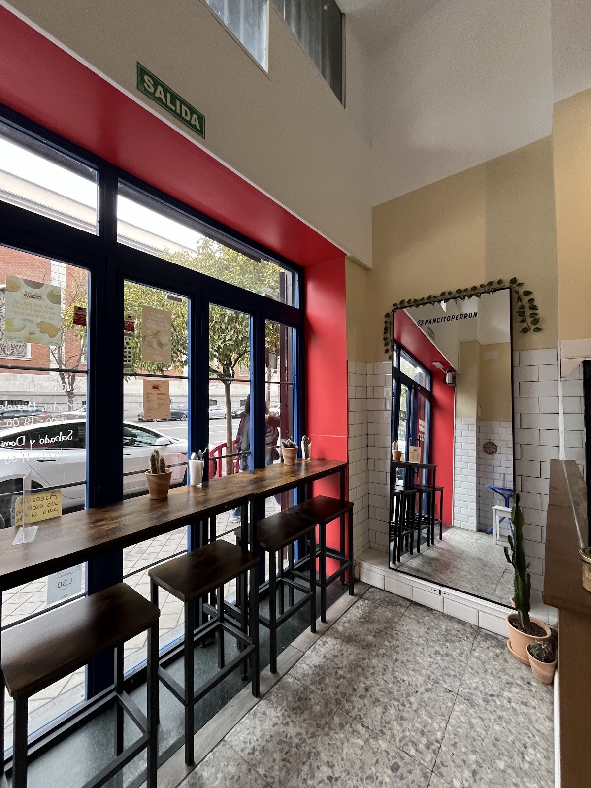 Pancito Perrón: the place