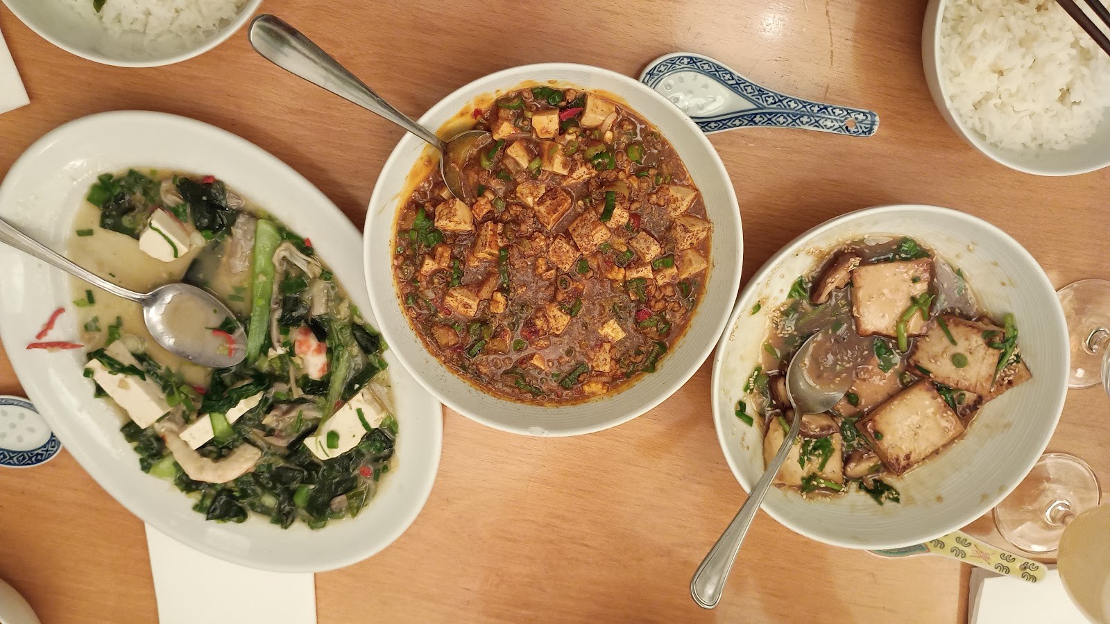 Lao Wai: food & drinks