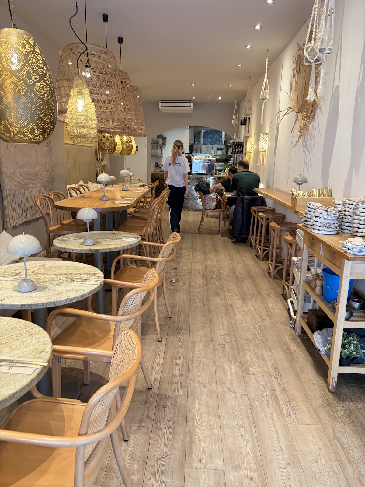 MIROU Restaurant: the place