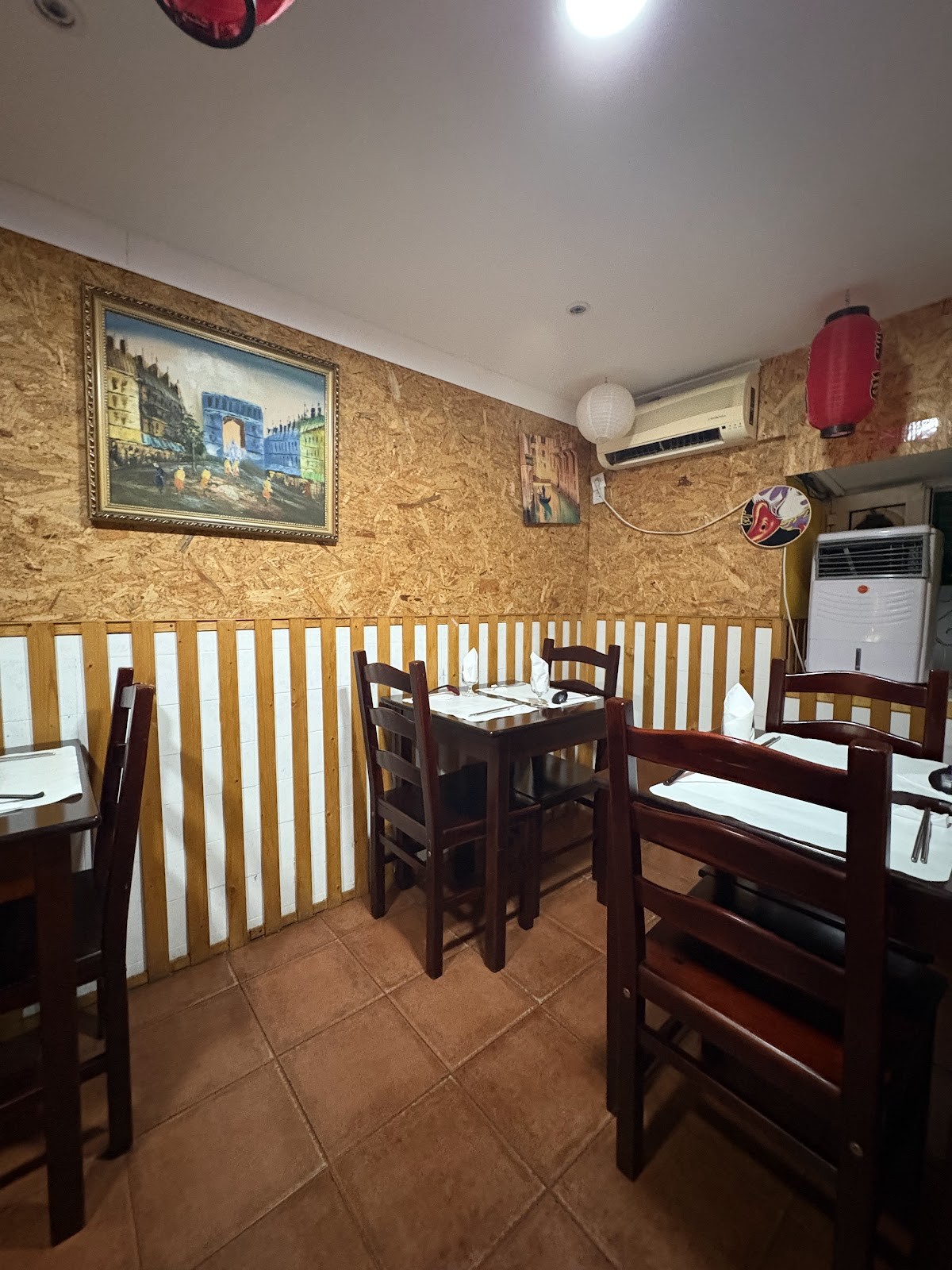 Basement Bistro: the place