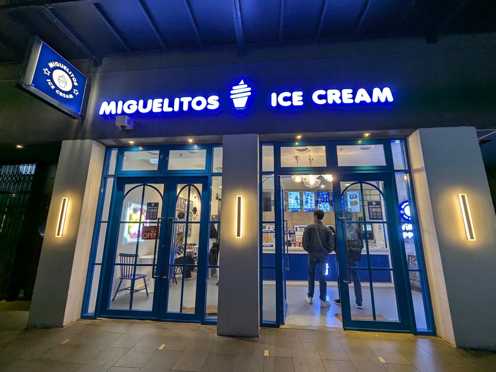 Miguelitos Ice Cream: the place