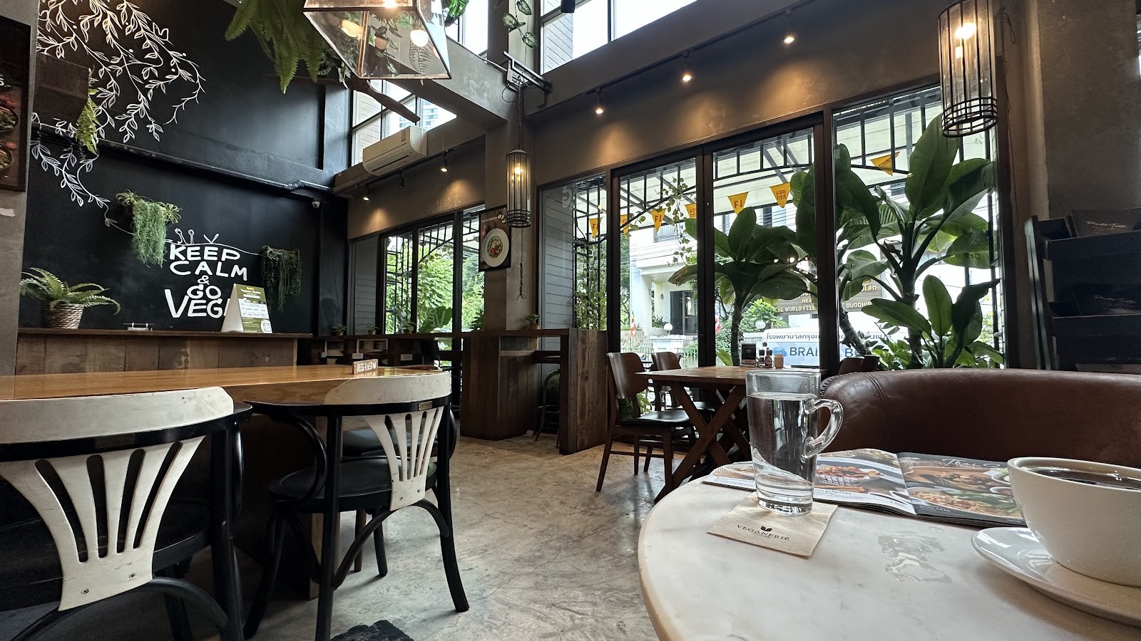 VEGANERIE Concept: the place