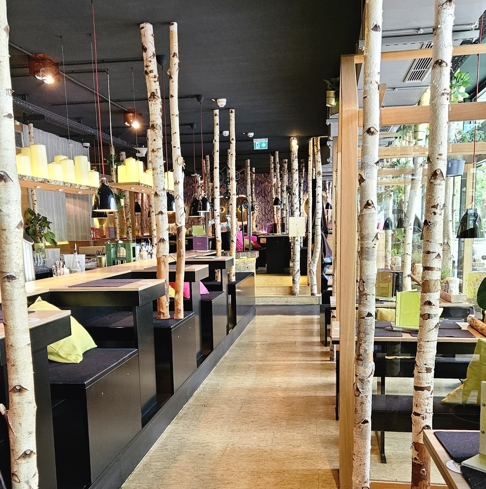 HANS IM GLÜCK - MÜNCHEN Leo 250: the place