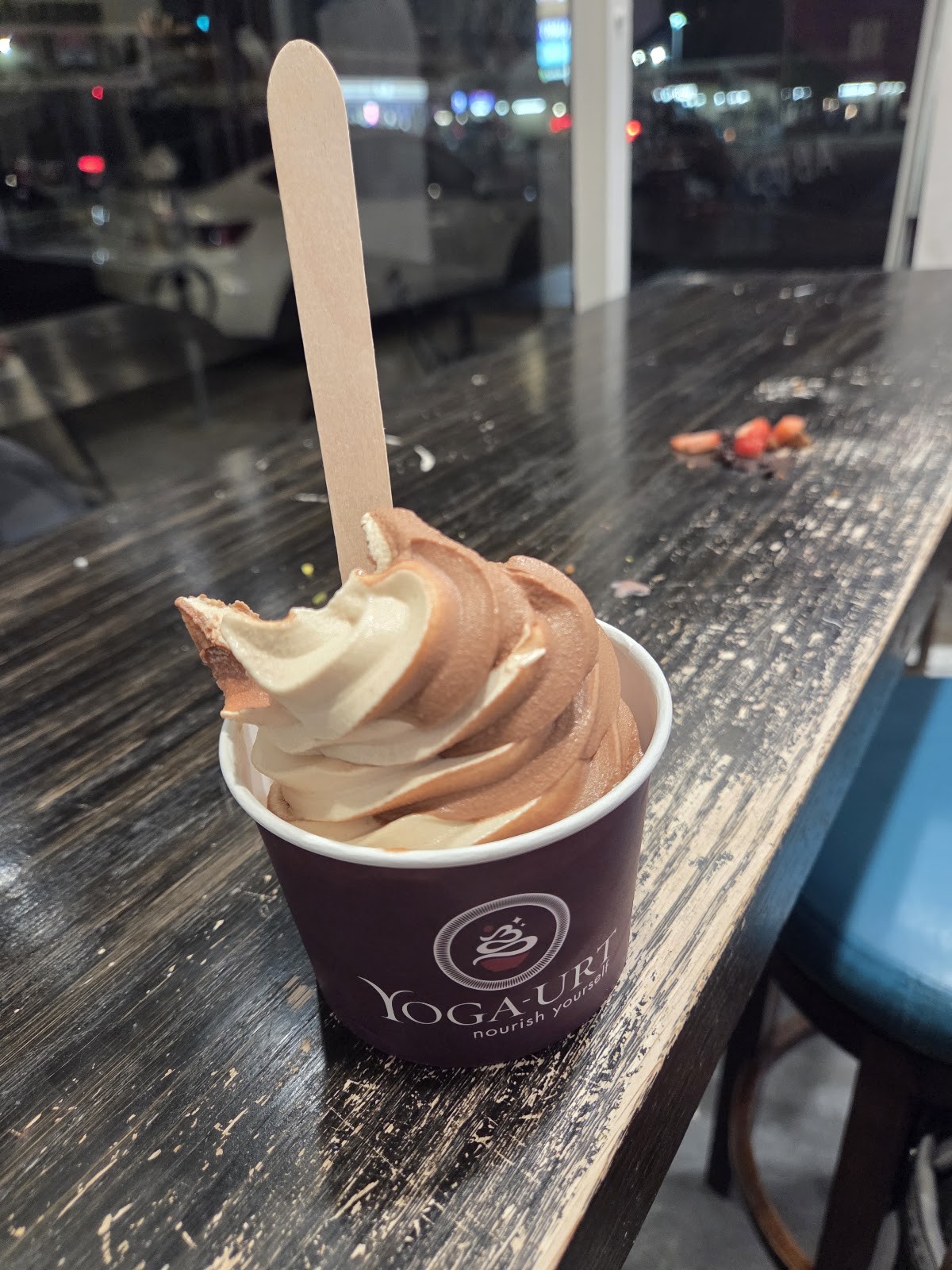 Yoga-urt: food & drinks