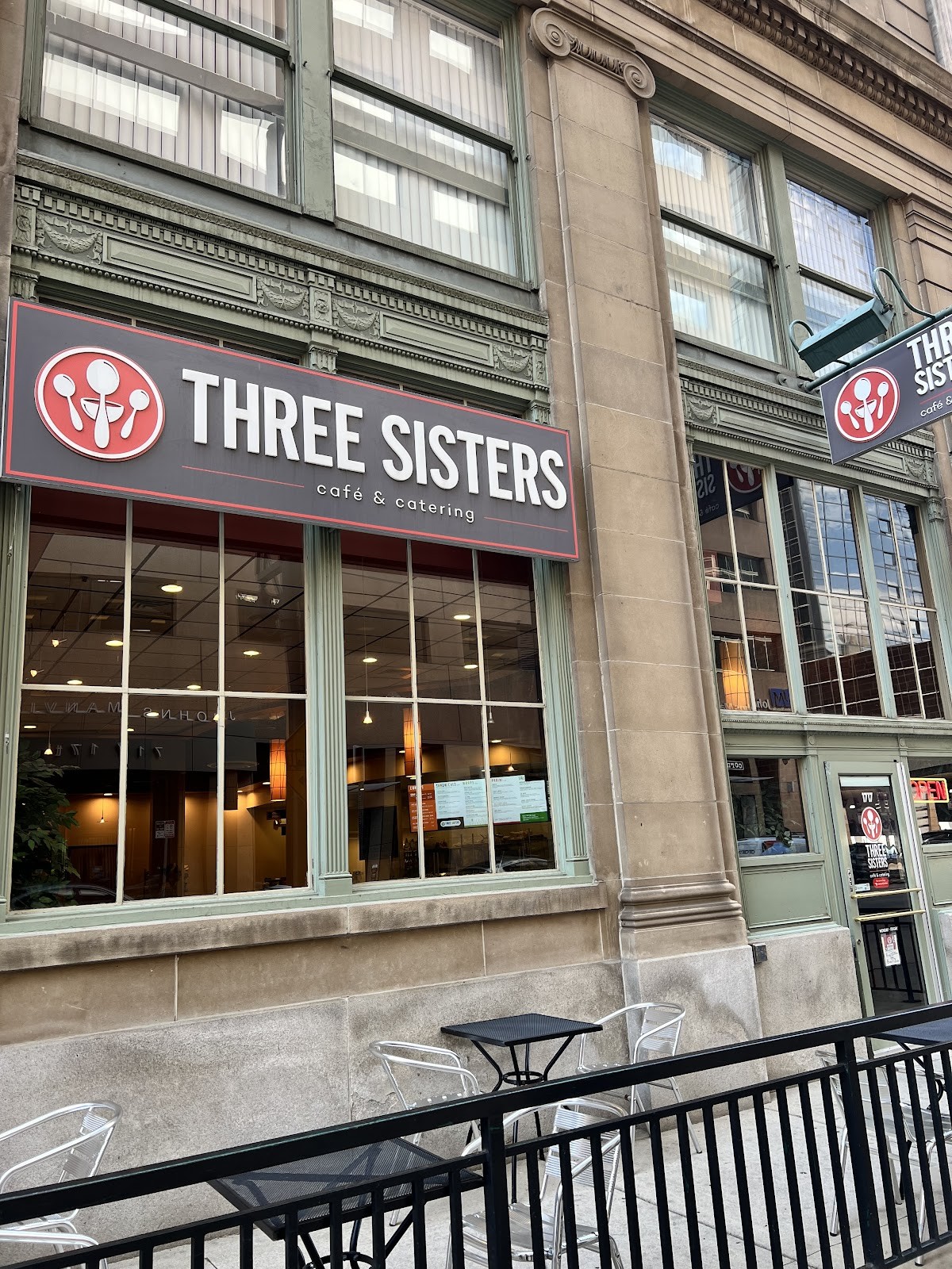 Three Sisters Cafe & Catering: the place