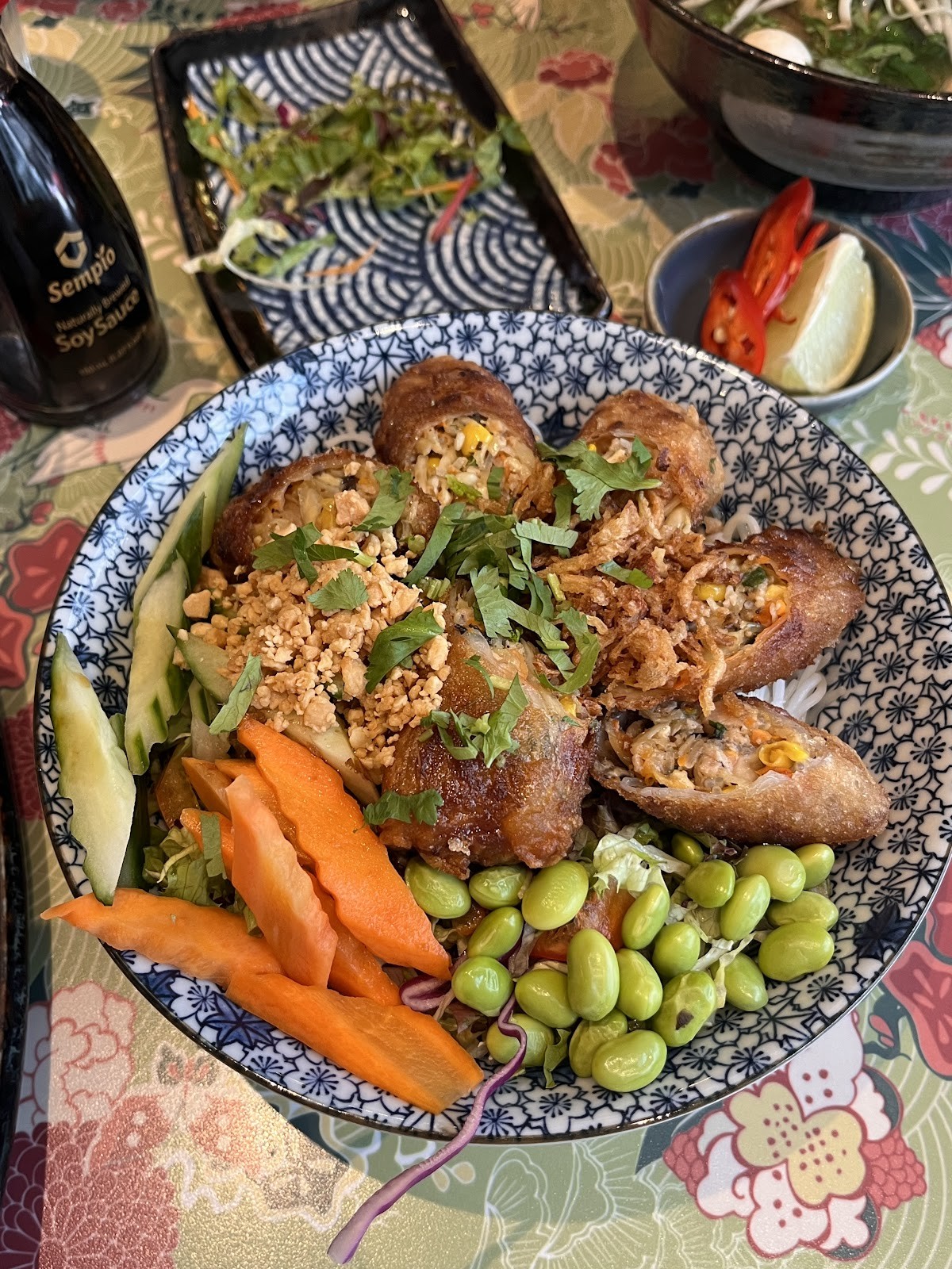 Chay Veganrestaurant: food & drinks