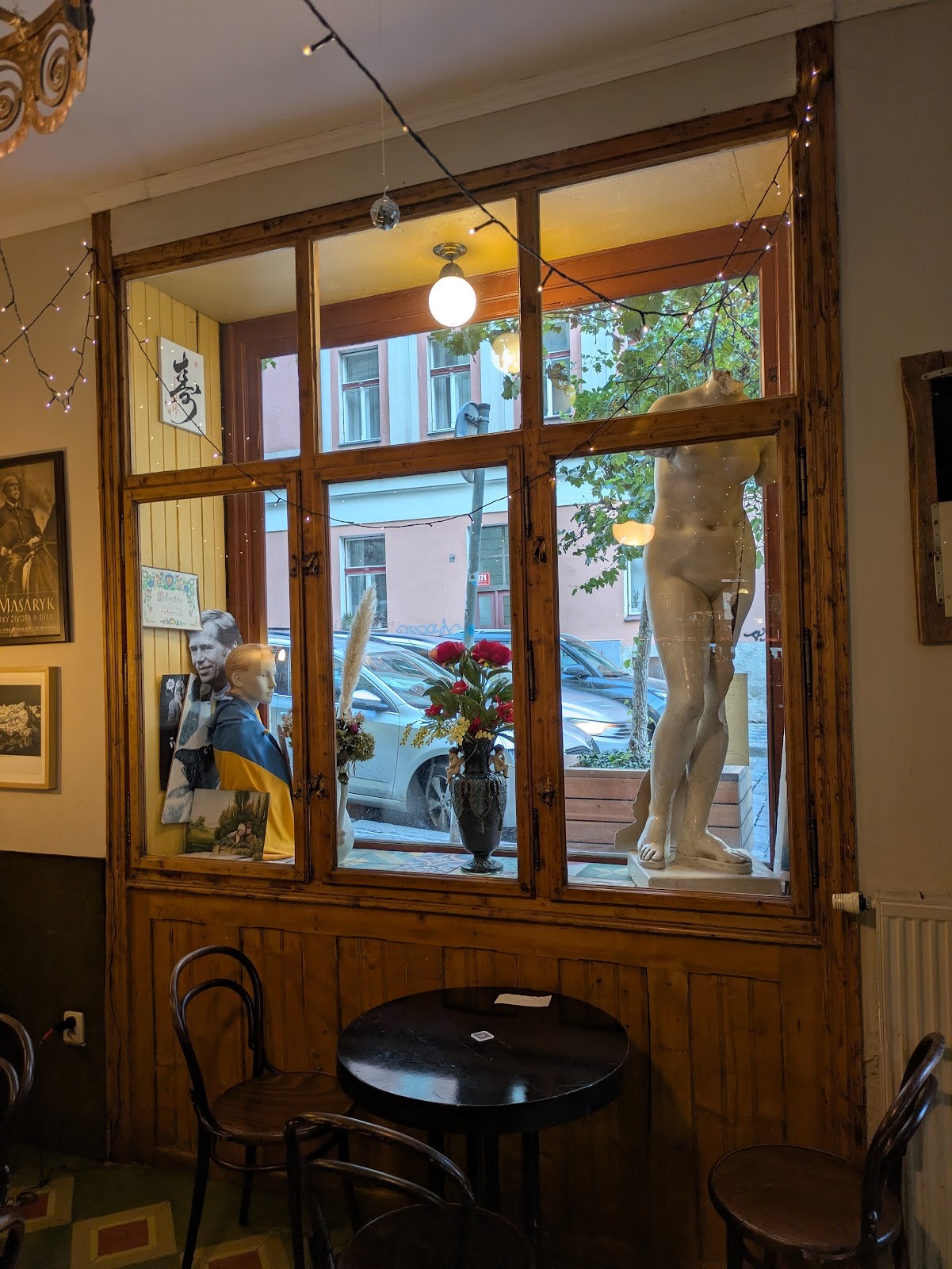 Café Sladkovský: the place