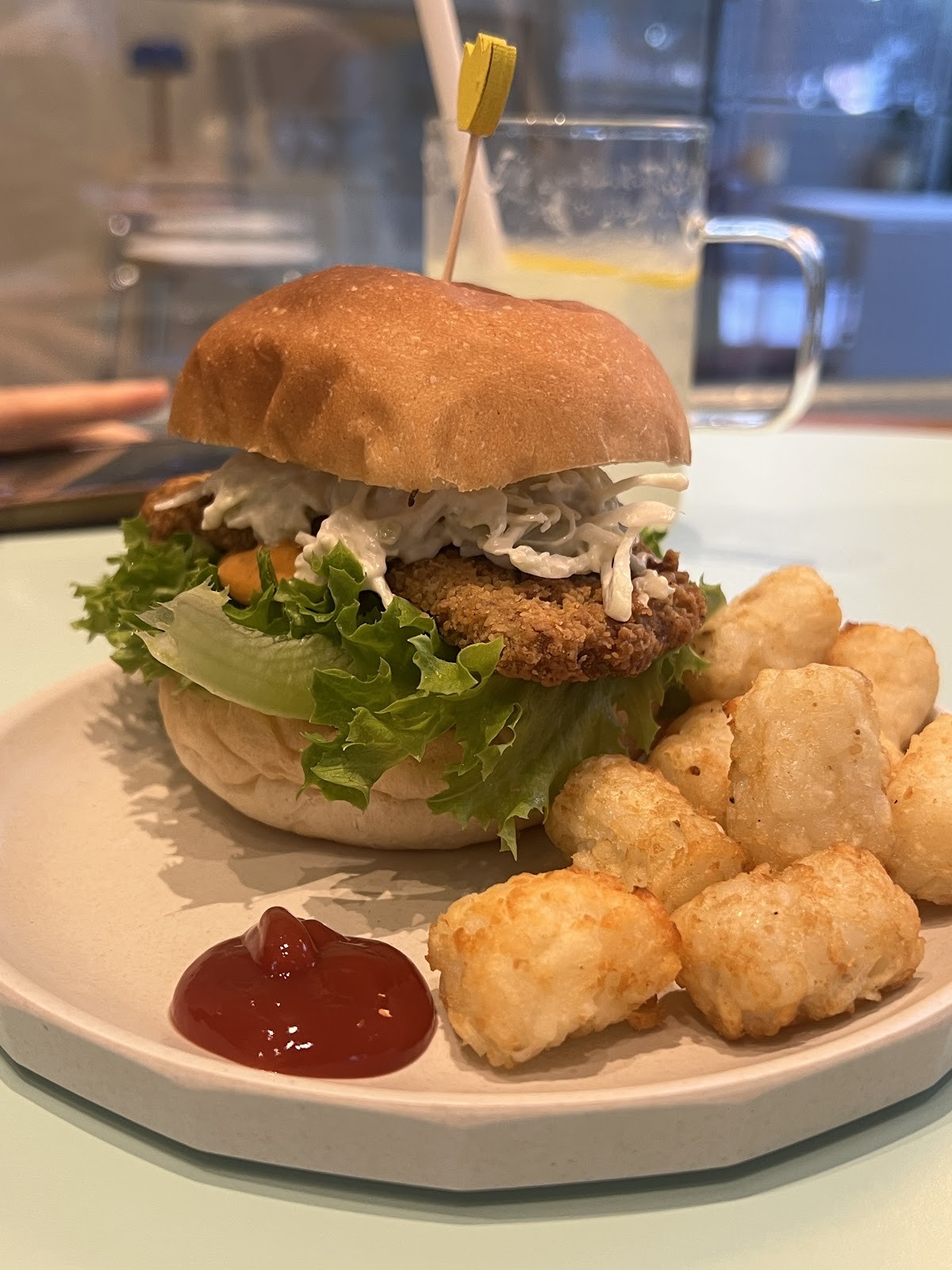 Cosmos Grocery Cafe: food & drinks