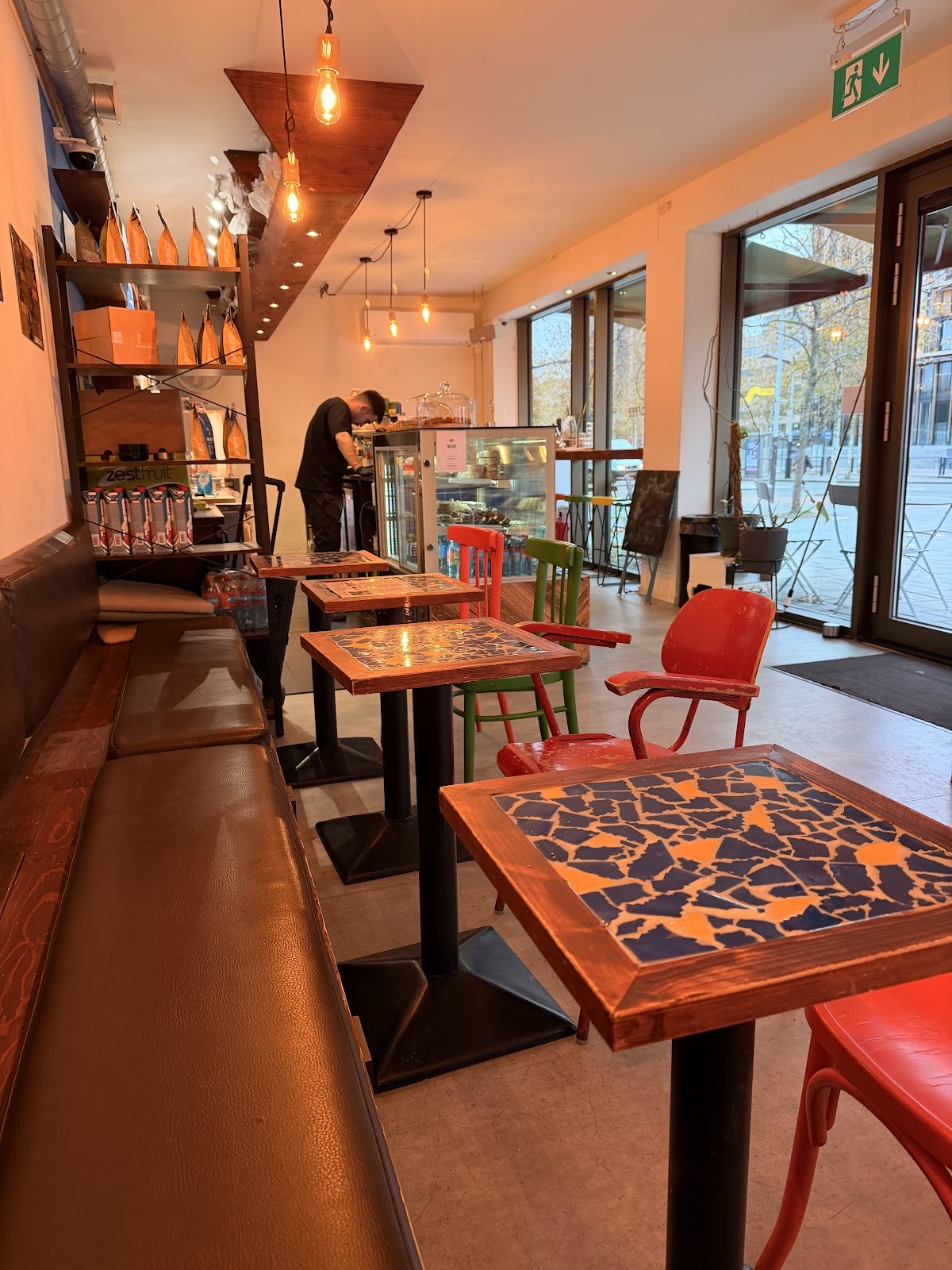 Buno Coffee Amstel: the place