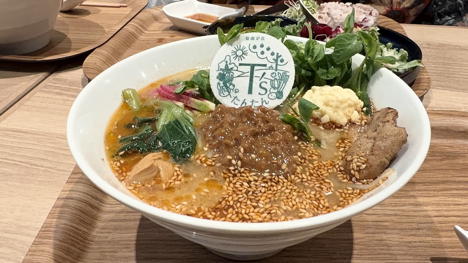 T’s Tantan: food & drinks