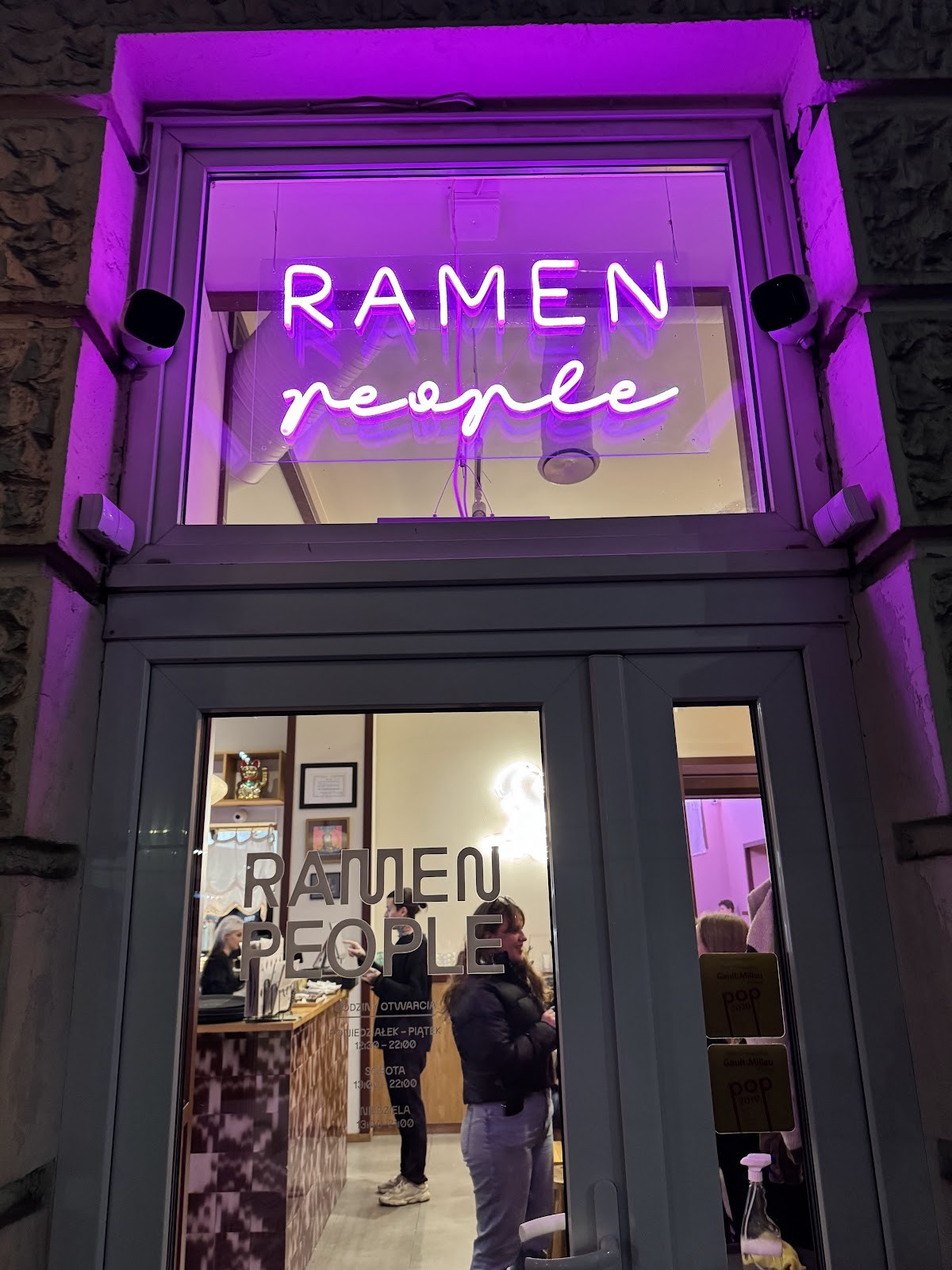 Ramen People: the place