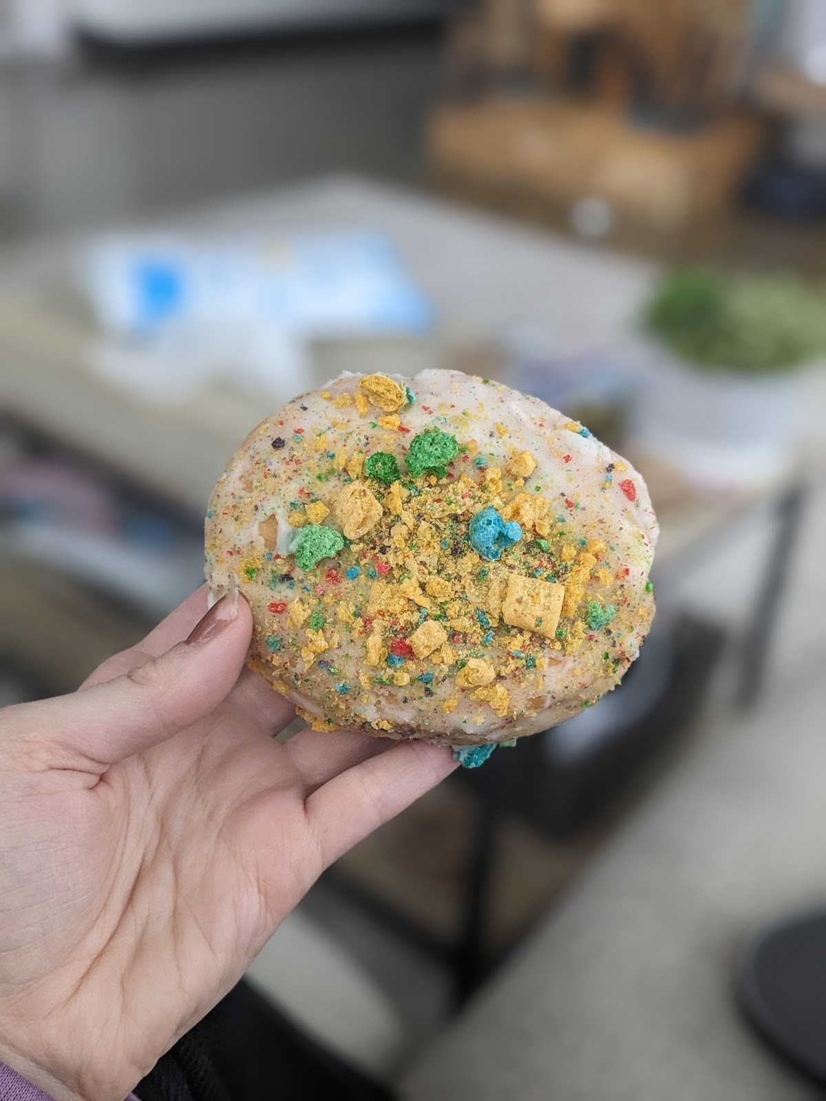 Dottie’s Donuts: food & drinks