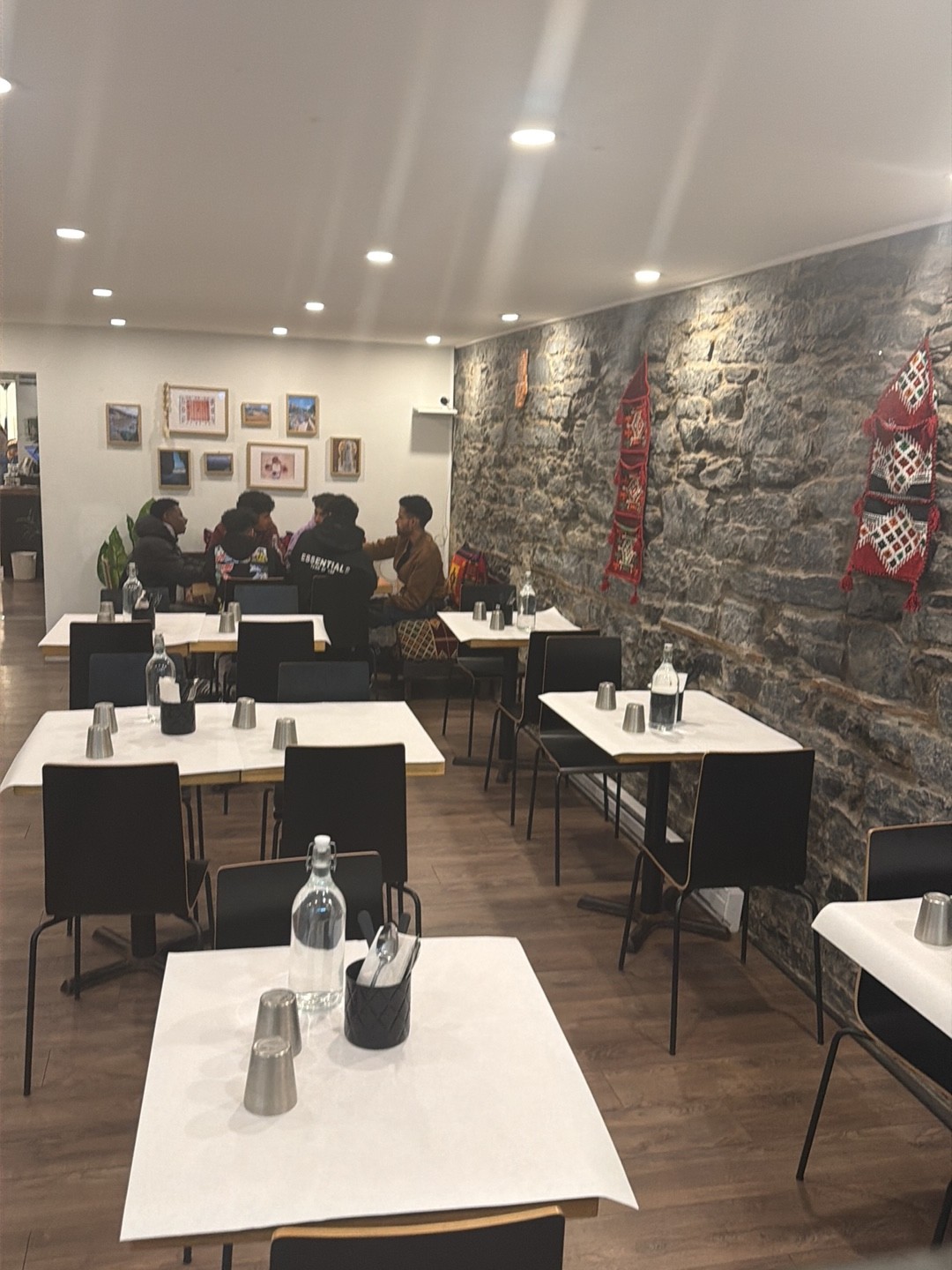 Mazbi Restaurant: the place