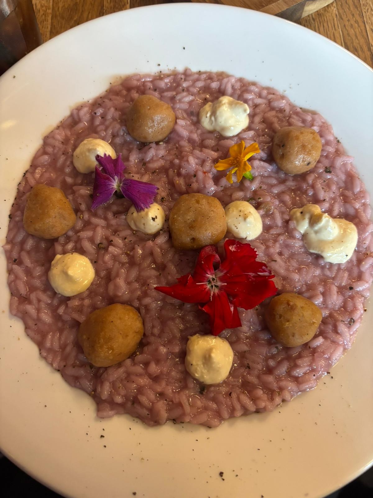 Sora Diana Vegan Italian Restaurant: food & drinks