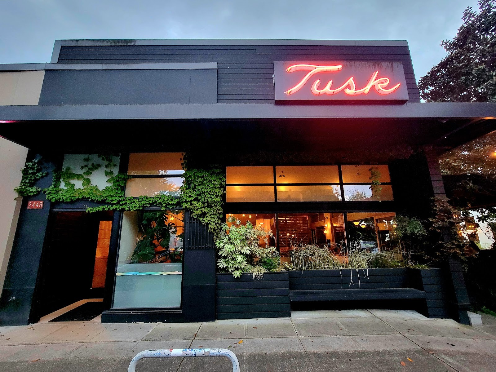 Tusk: the place