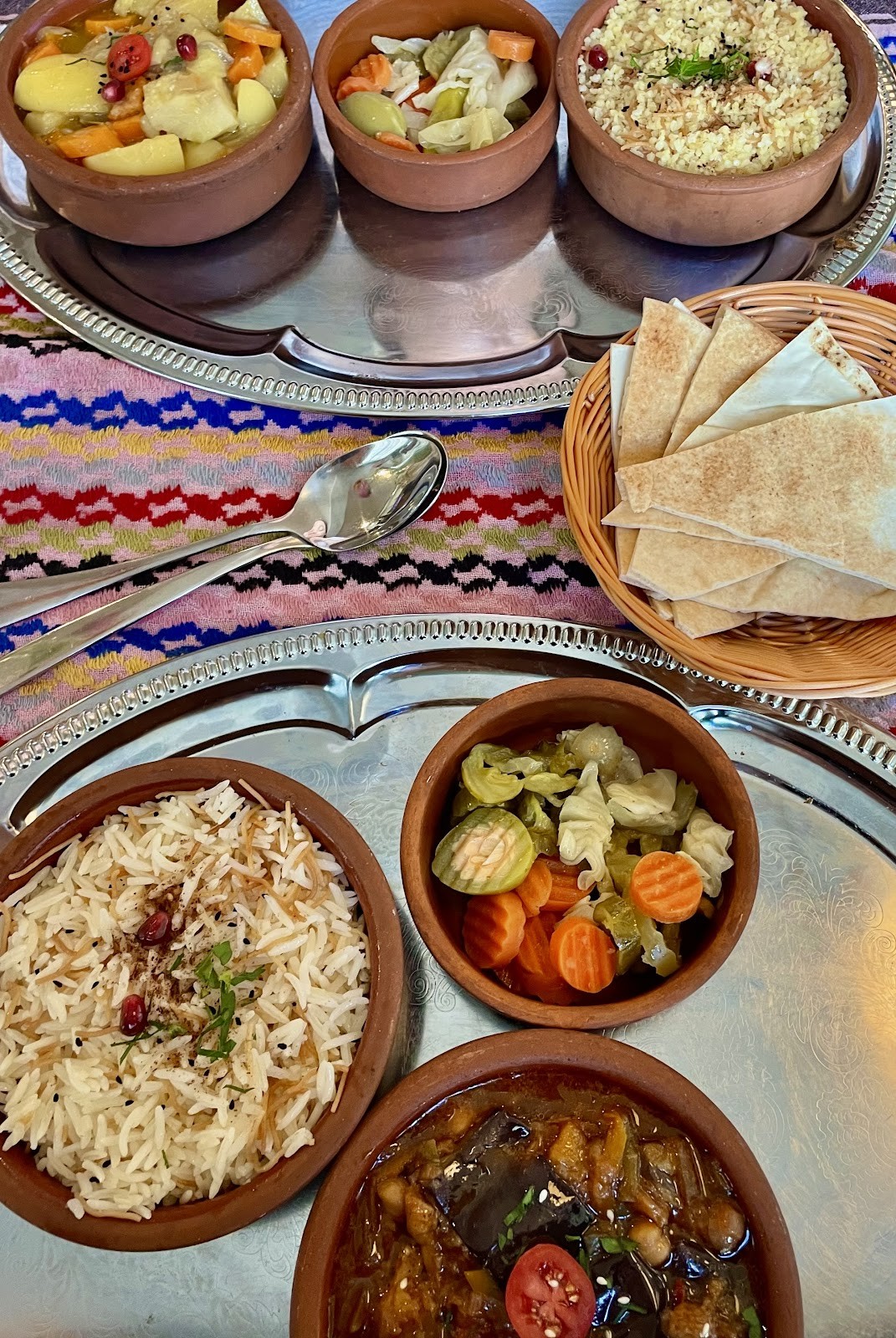Olivegan: food & drinks