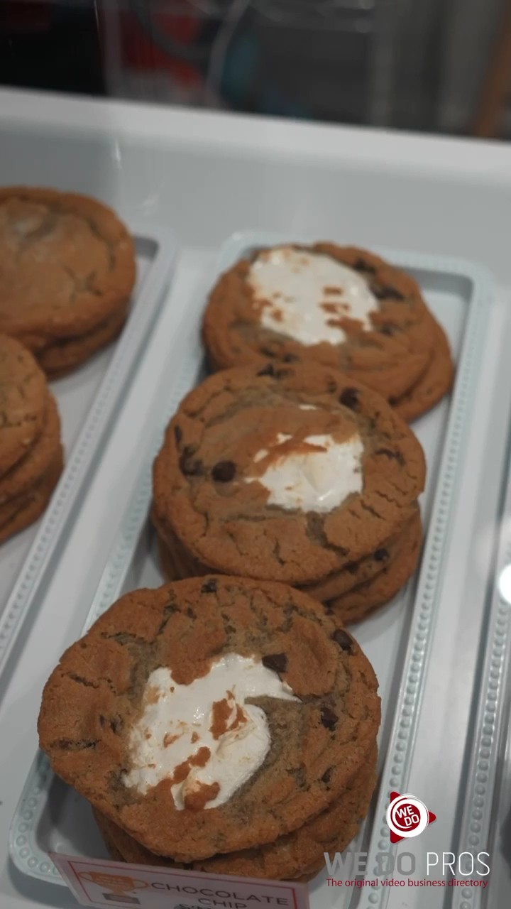 Maya's Cookies: food & drinks