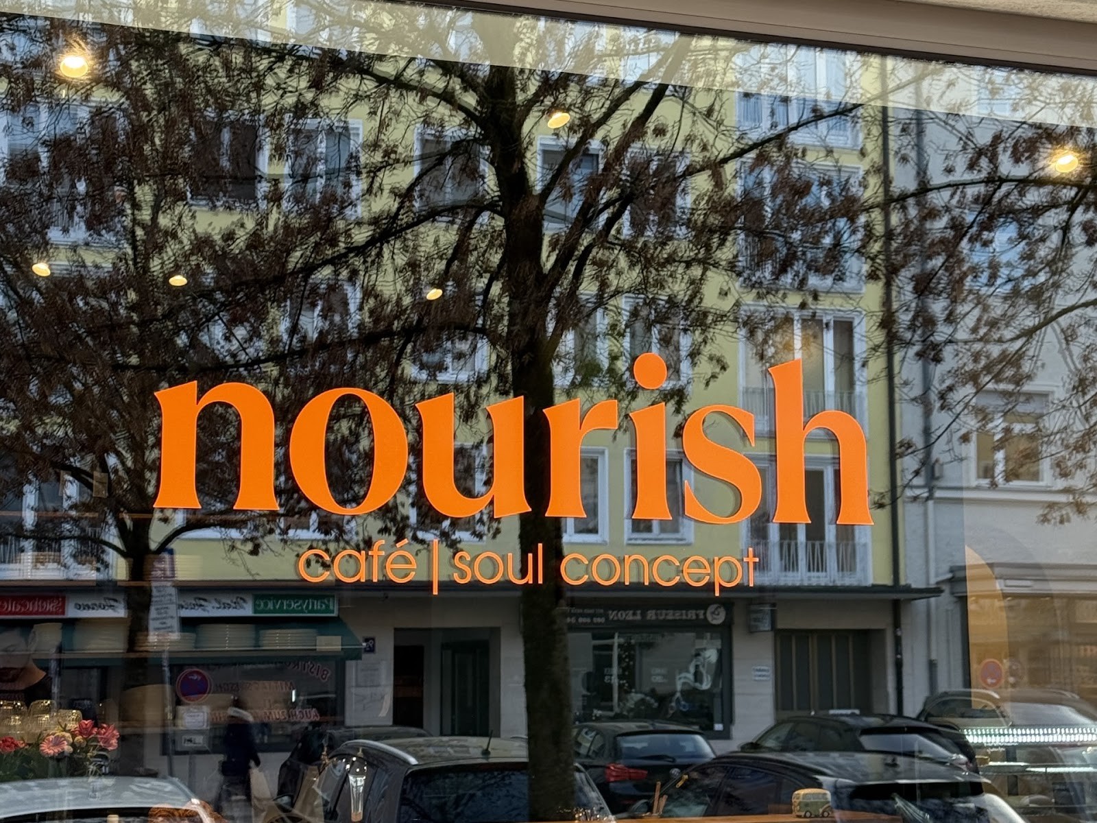nourish café: the place