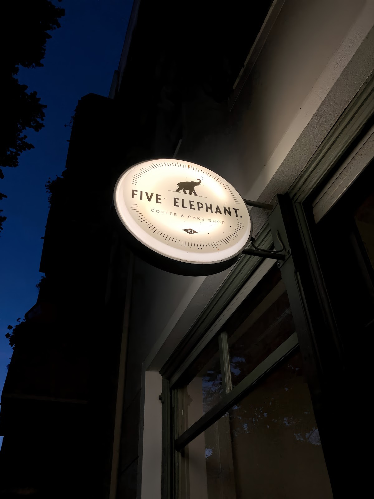 Five Elephant Kreuzberg: the place