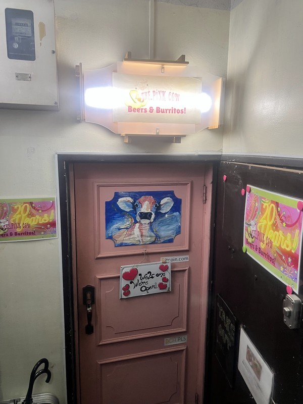 The Pink Cow - ピンクカウ: photo 4