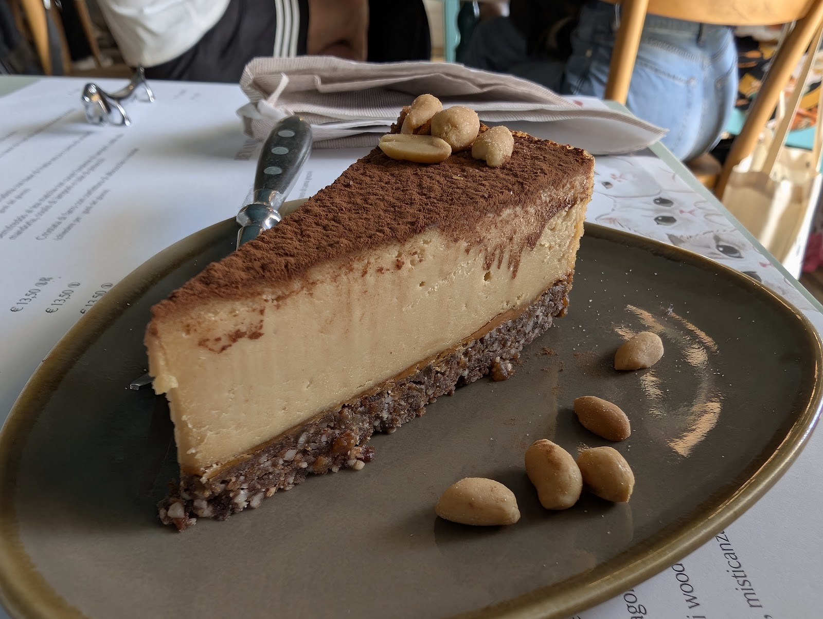 Romeow Cat Bistrot: food & drinks