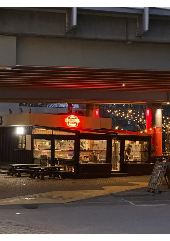 Pops Diner Box: the place