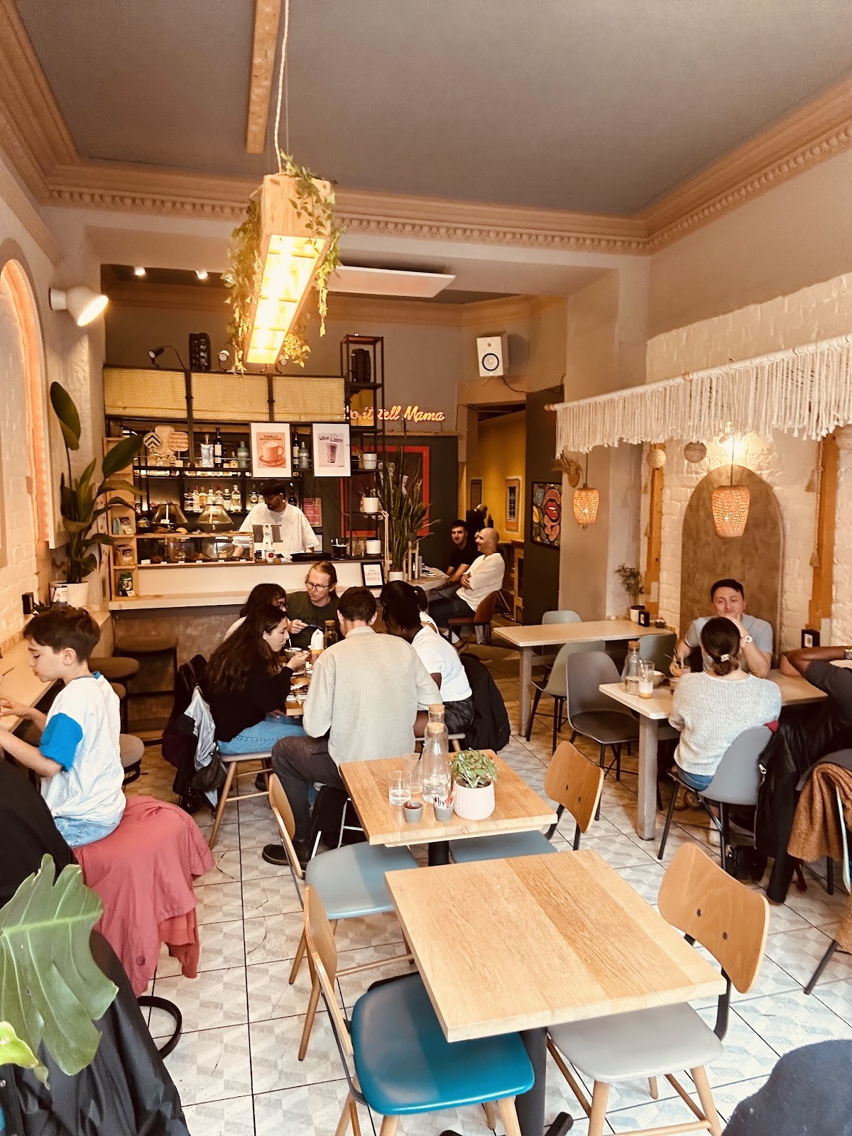 Don't tell Mama Brunch Bar: the place