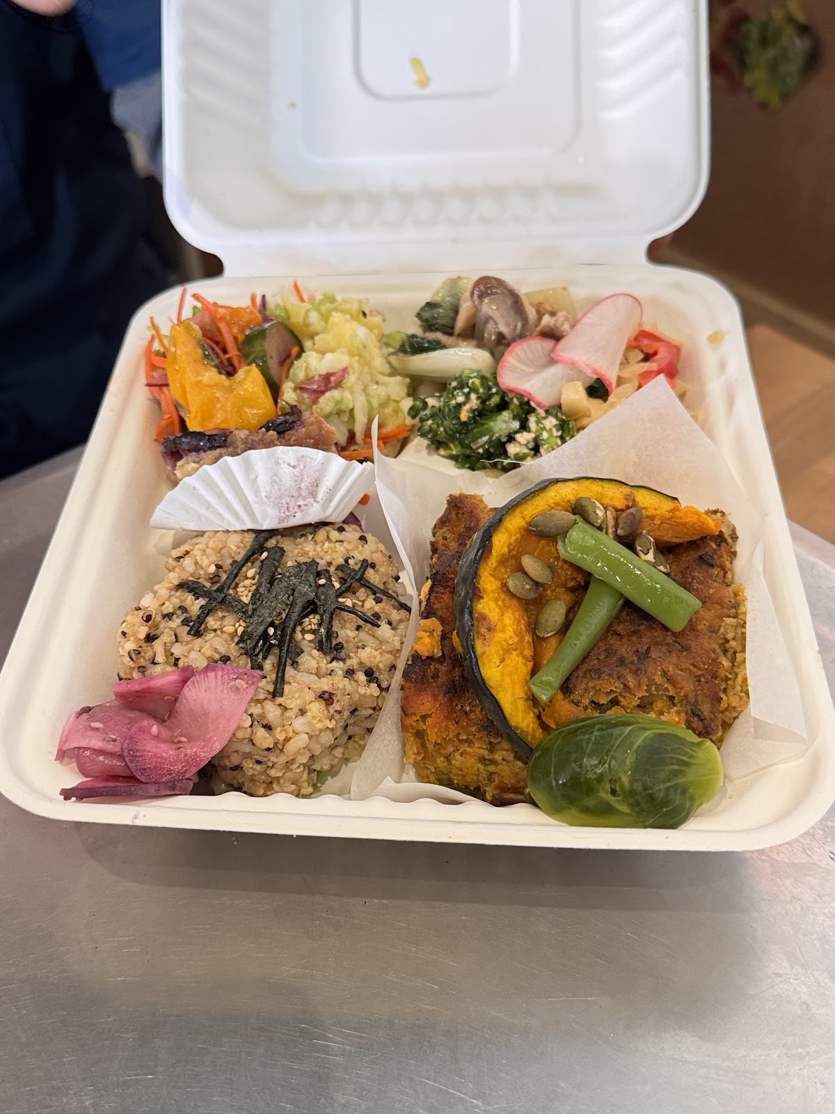 Tama Organic Life: food & drinks
