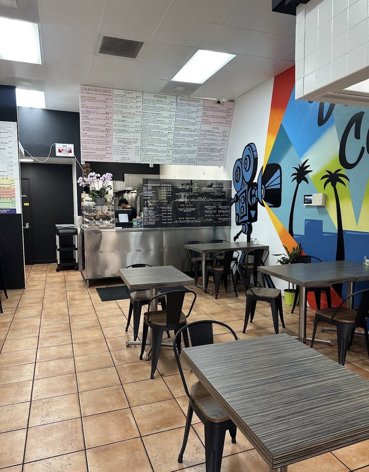Victory Caffe-Studio City: the place