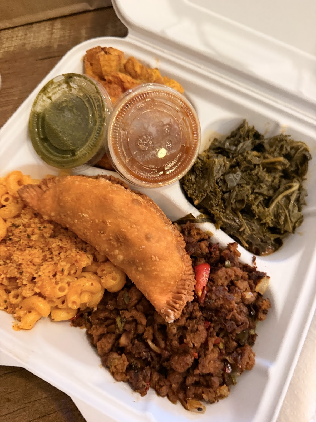 Rhythm 'n Wraps: food & drinks