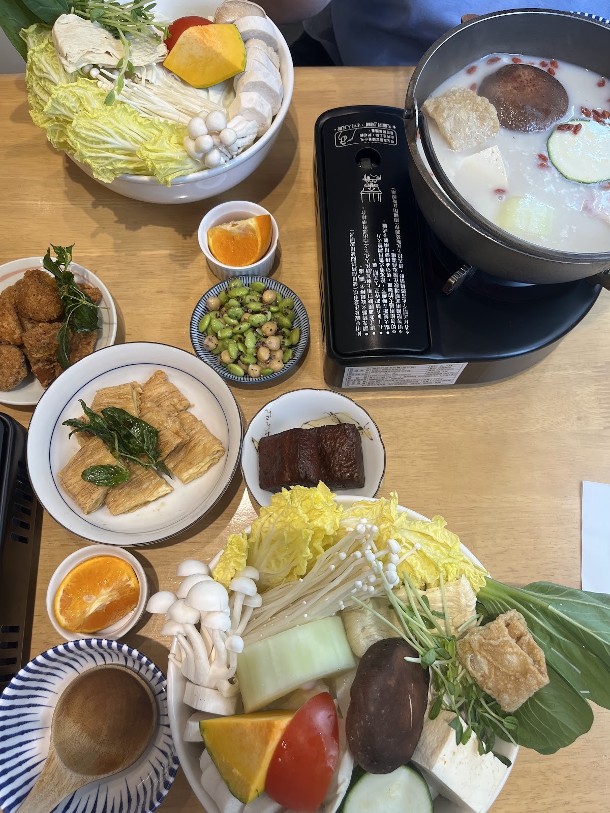 Yuli Your Home: food & drinks