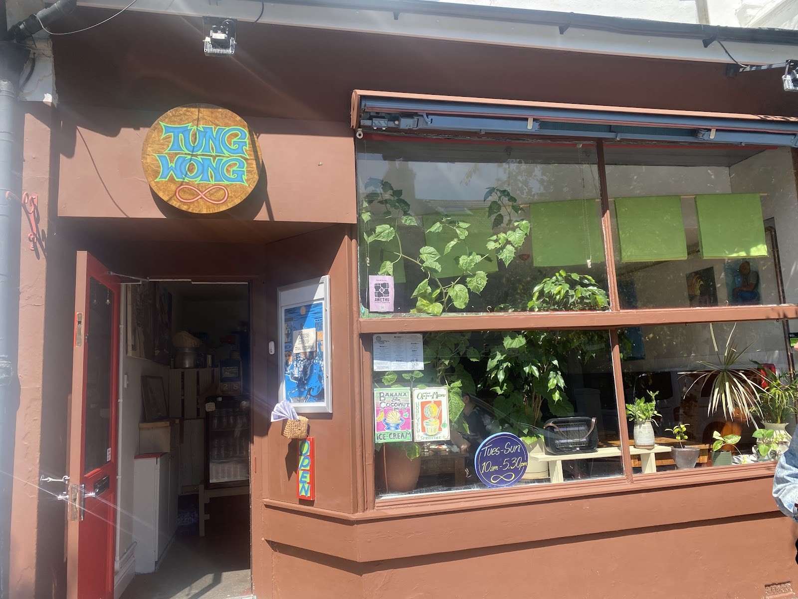 Tungwong Thai vegan kitchen: the place