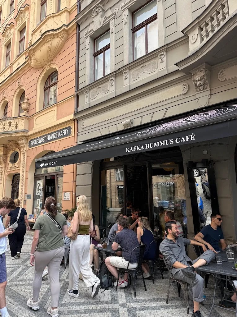 Kafka Hummus Café: the place