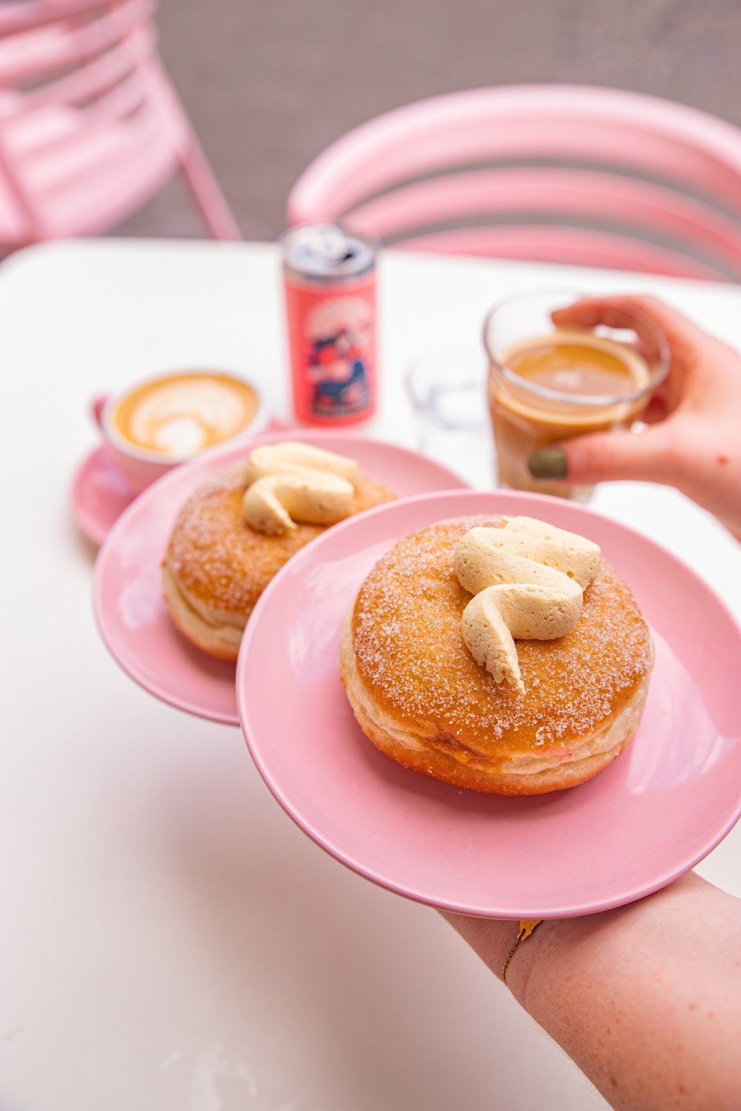 Brammibal's Donuts: food & drinks