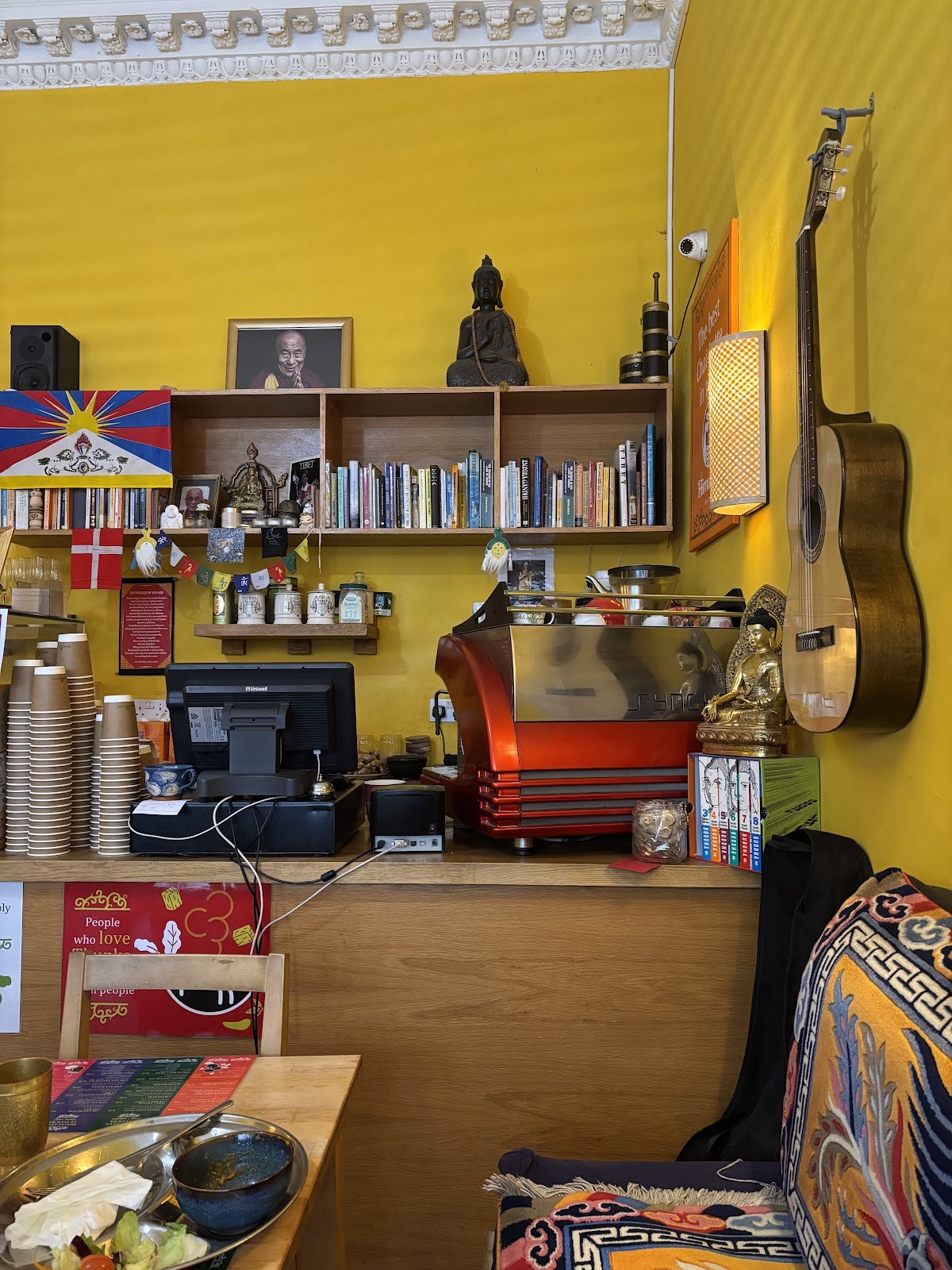 Himalaya Centre, Tibetan Cafe: the place
