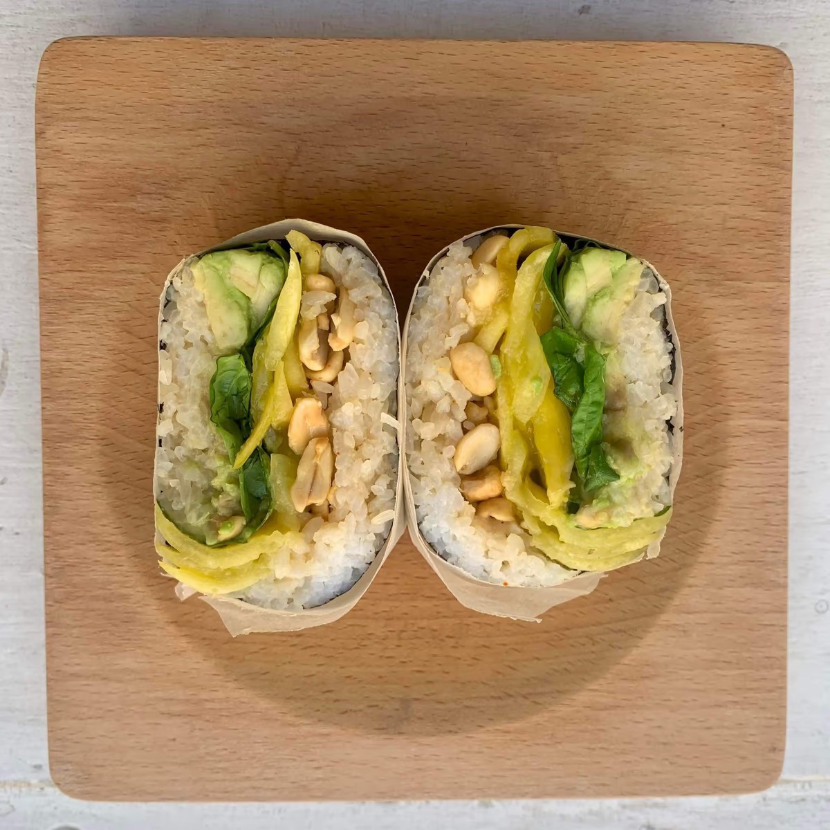 Onigirazu: food & drinks