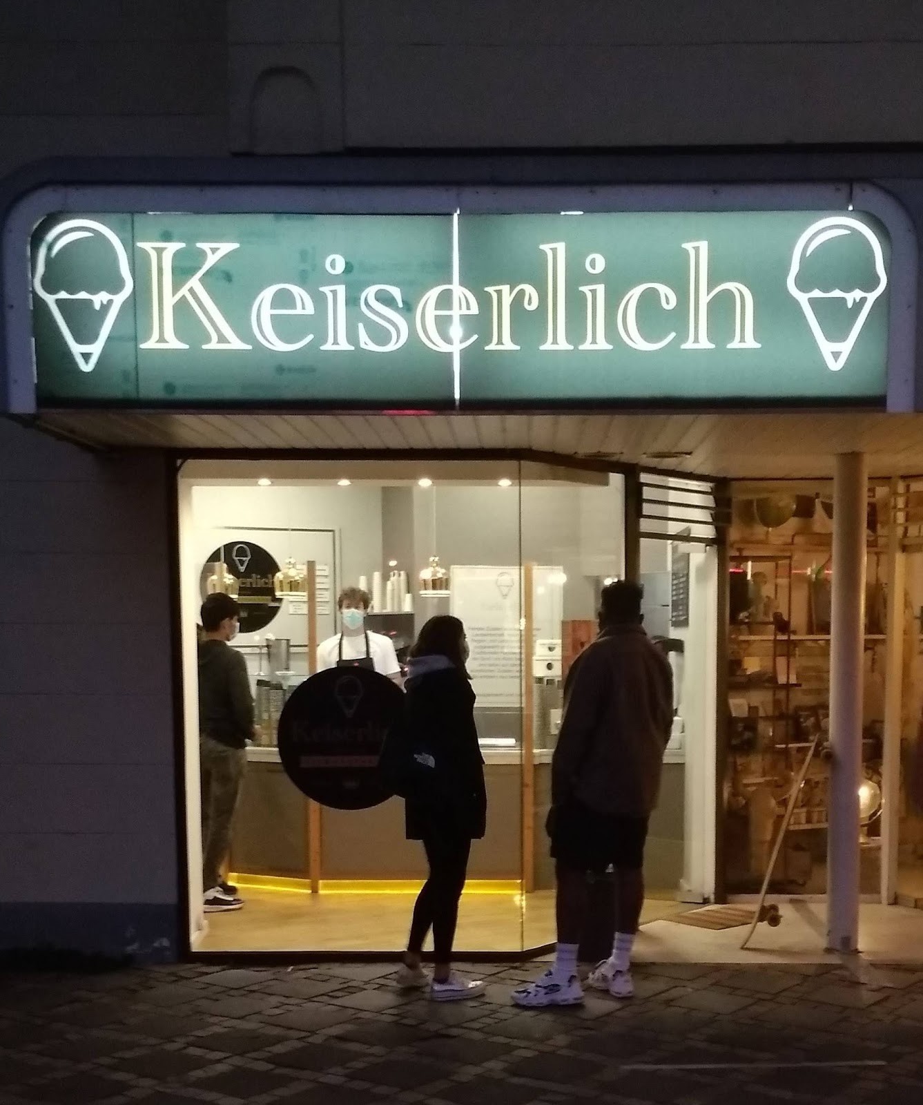 Keiserlich, Deutsche Eismanufaktur Partner-Store: the place