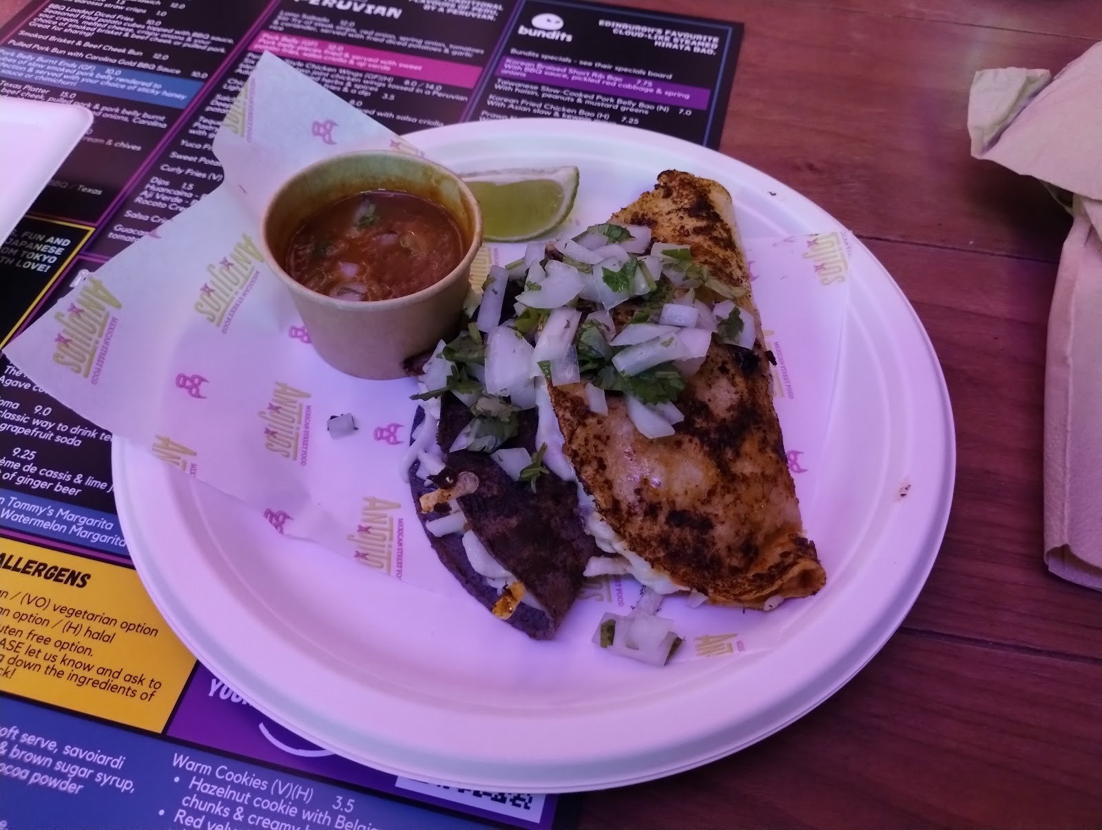 Antojitos: food & drinks