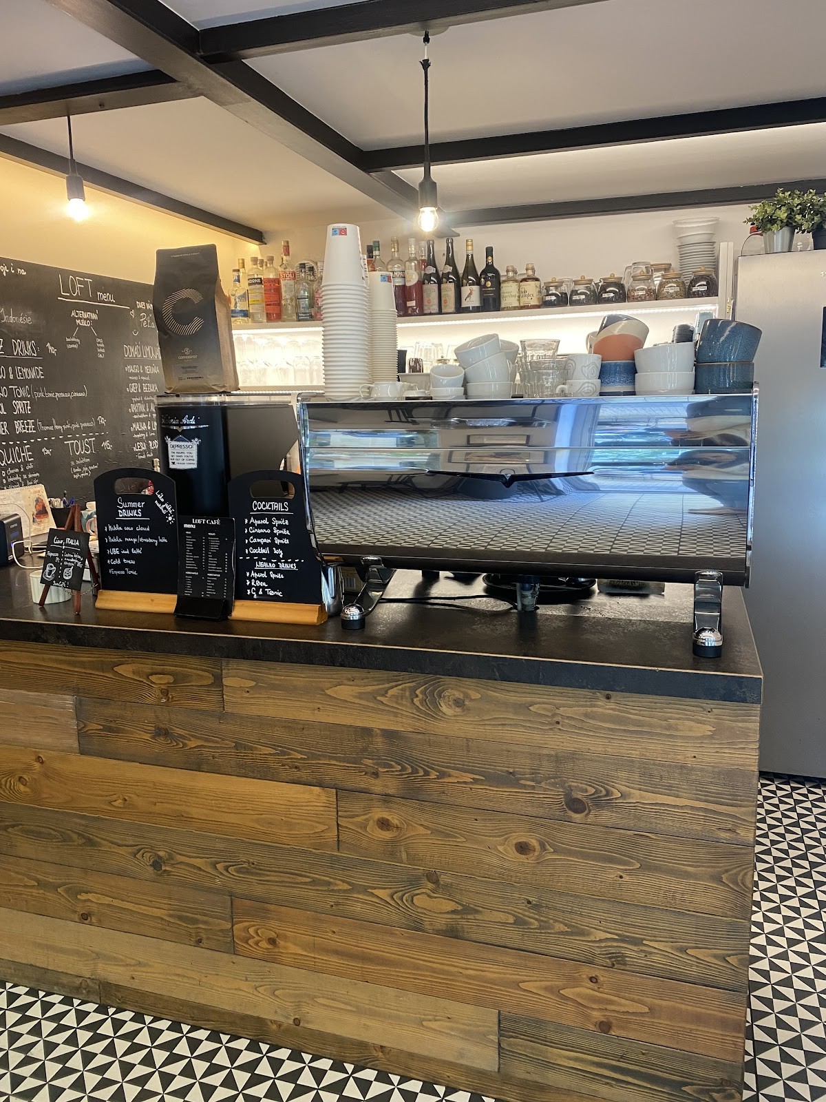 Loft Cafe: the place